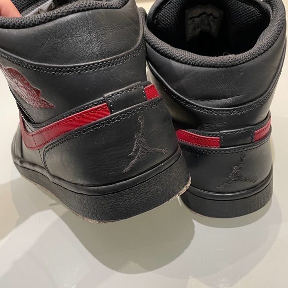 Nike 2017 AIR JORDAN 1 Retro Mid Anthracite - Picture 11 of 16